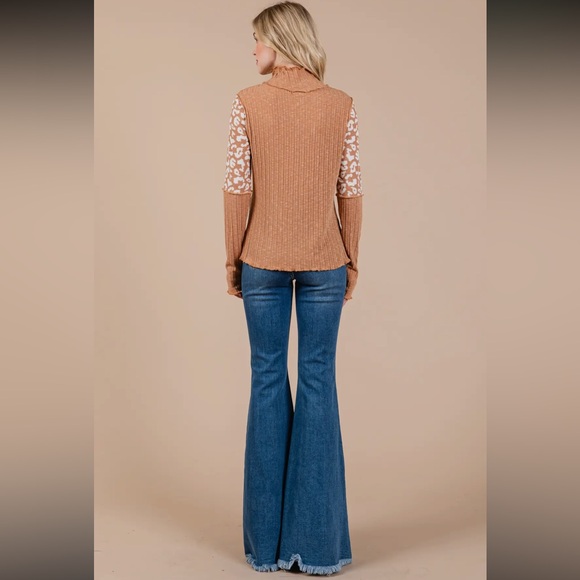 Boho Animal Print Color Block Top - Picture 6 of 6